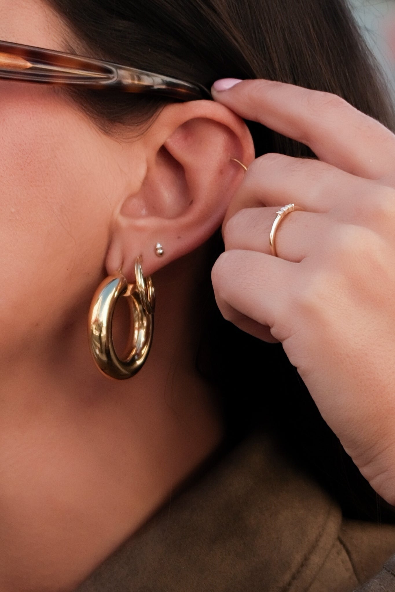 SIGNATURE STUD