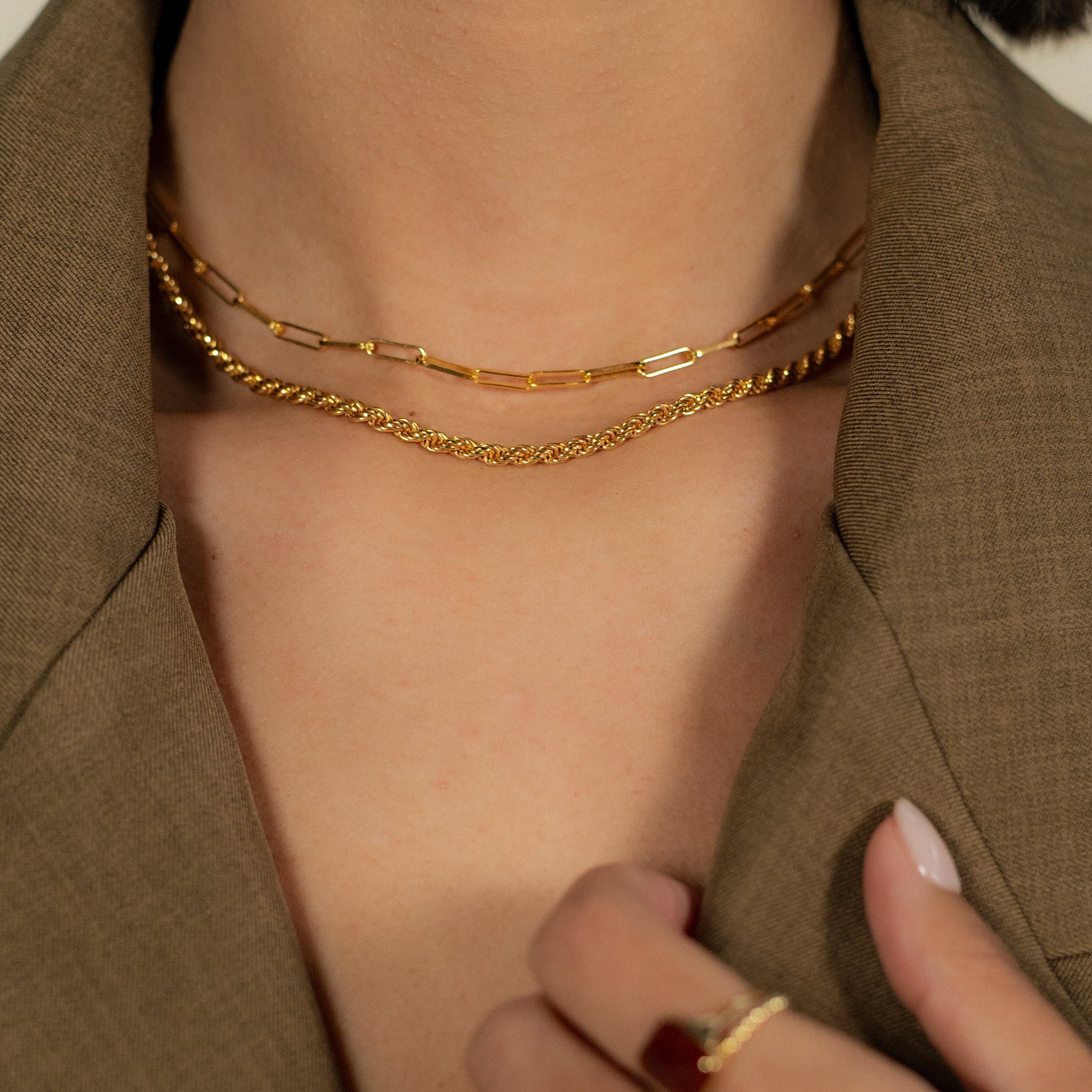 PAPERCLIP NECKLACE