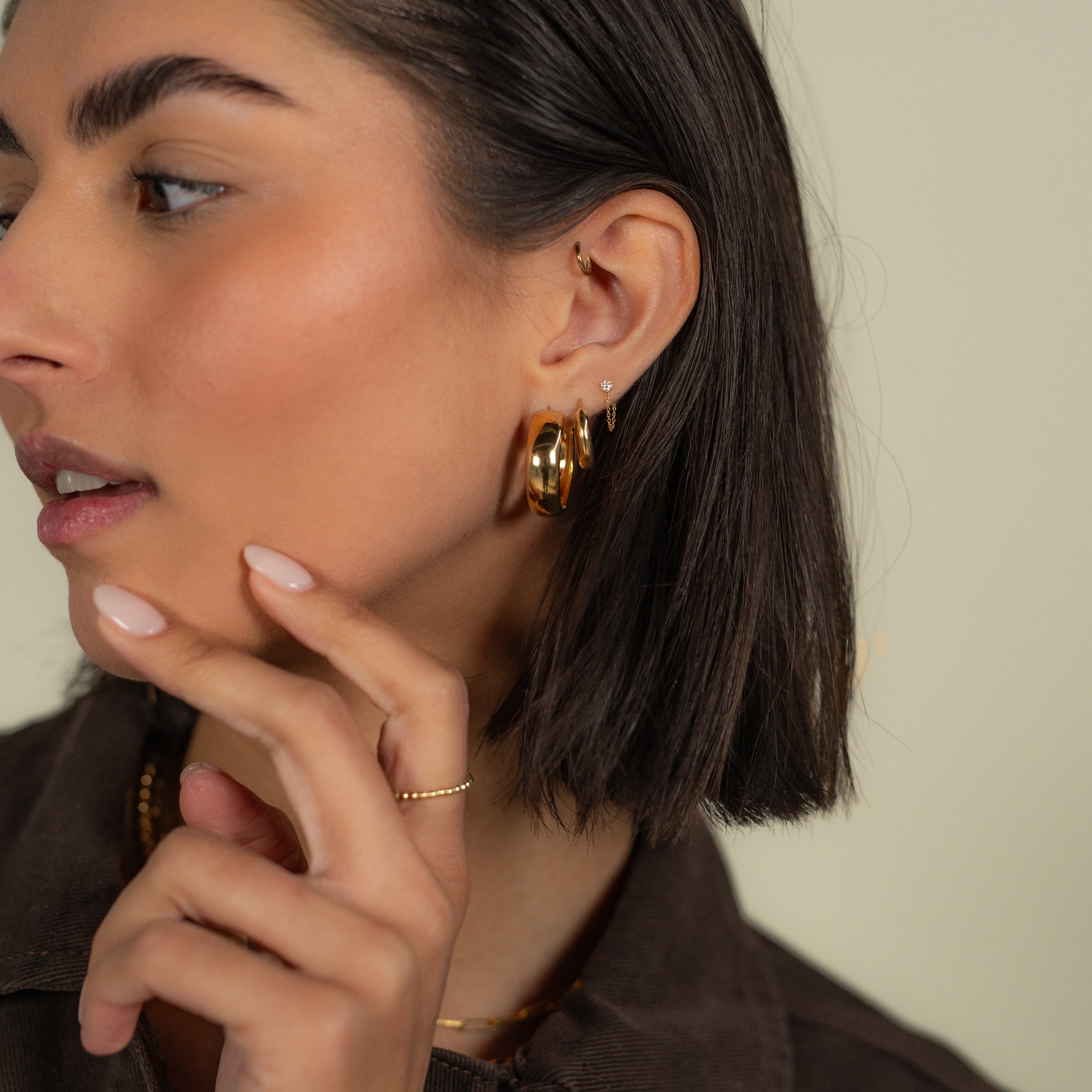 ESSENTIAL SMALL HOOPS